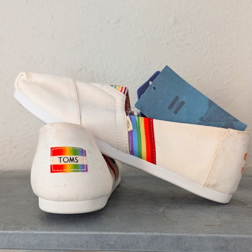 Toms rainbow